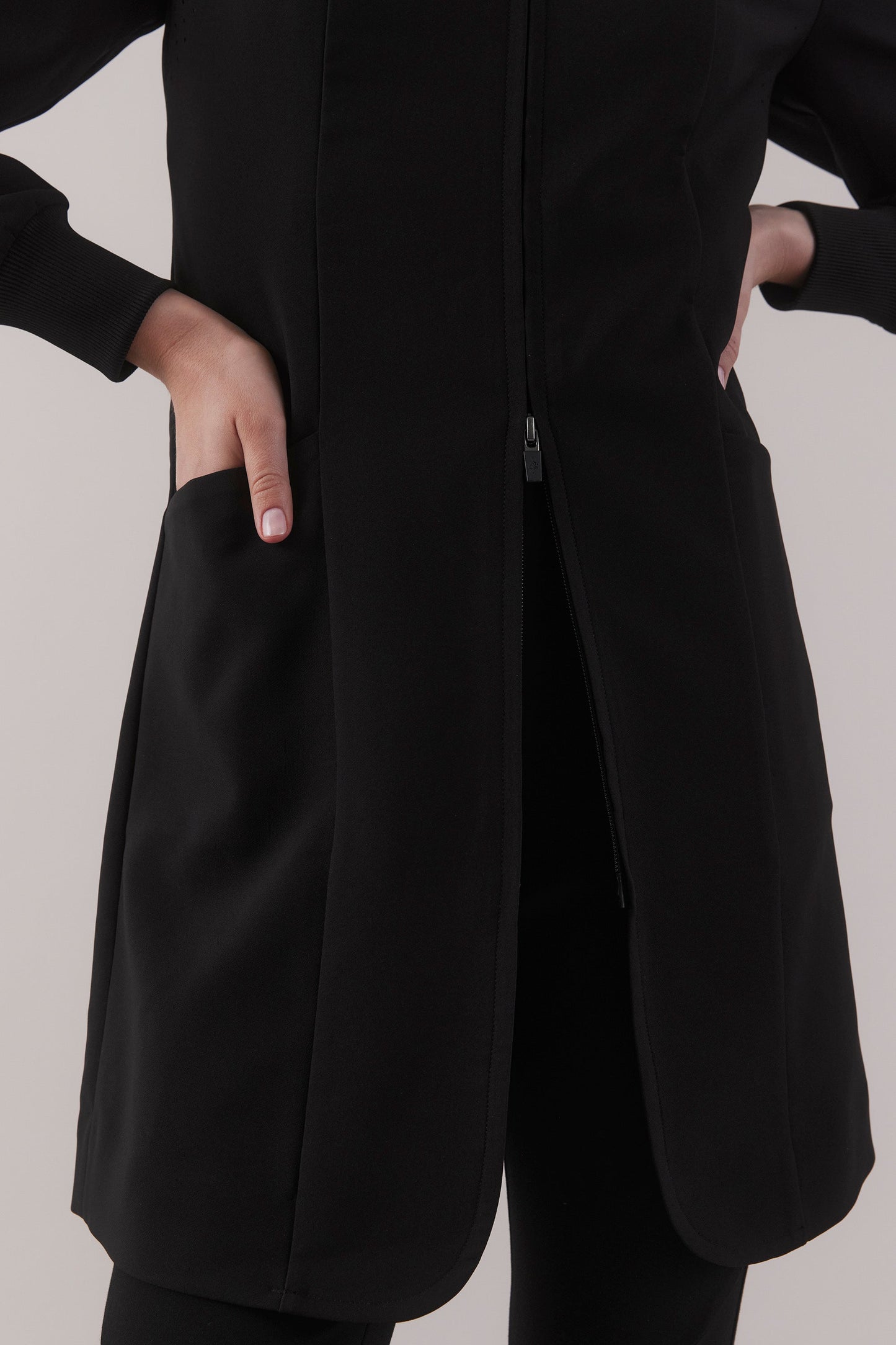 Femme Clinical Jacket- Black